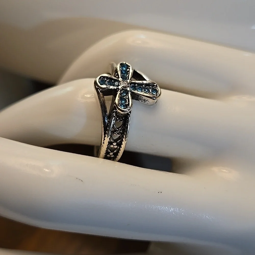 Blue Cubic Zirconia Cross Ring - Silver plated - Sparkling Gemstones Size 9